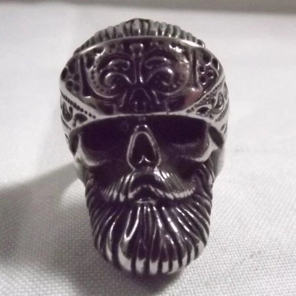 Vintage Unisex Plus Size Stainless Steel Statement Viking Skull Face Ring - Picture 8 of 10